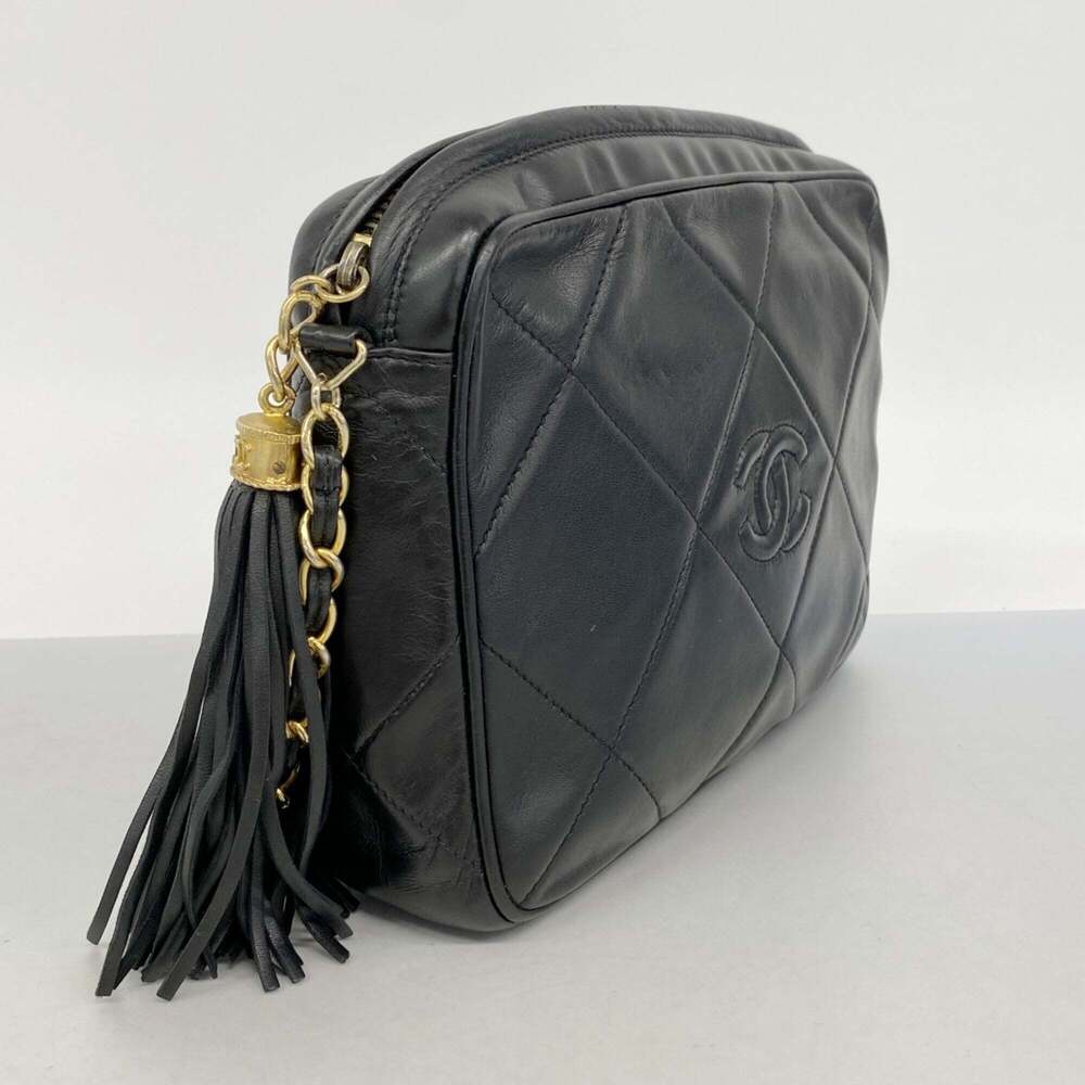 CHANEL Black Lambskin Leather Shoulder Bag - Picture 2 of 10